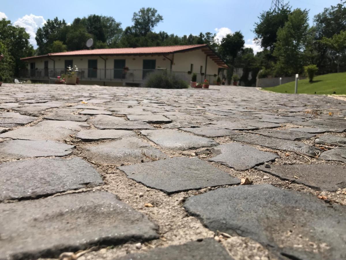 B&B Oasi Vetoio L'Aquila Luaran gambar